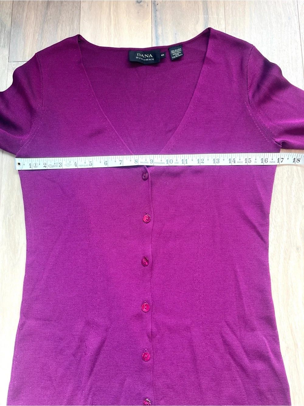 VTG Dana Buchman Purple V-Neck Silk Knit Cardigan Size S Feminine Dainty